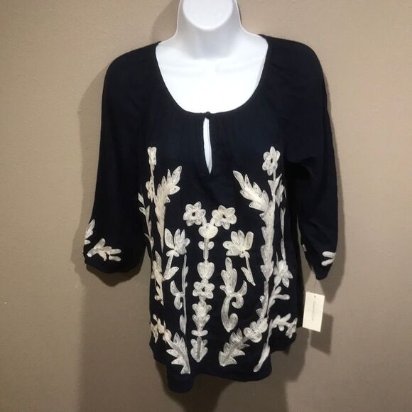 Charter Club Embroidered Top Womens size XS NWT - Picture 2 of 6